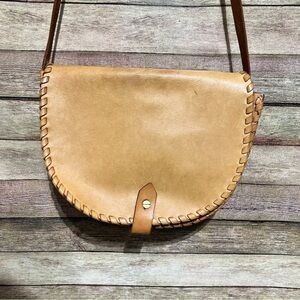Madewell Leather Whipstich Saddle Bag
